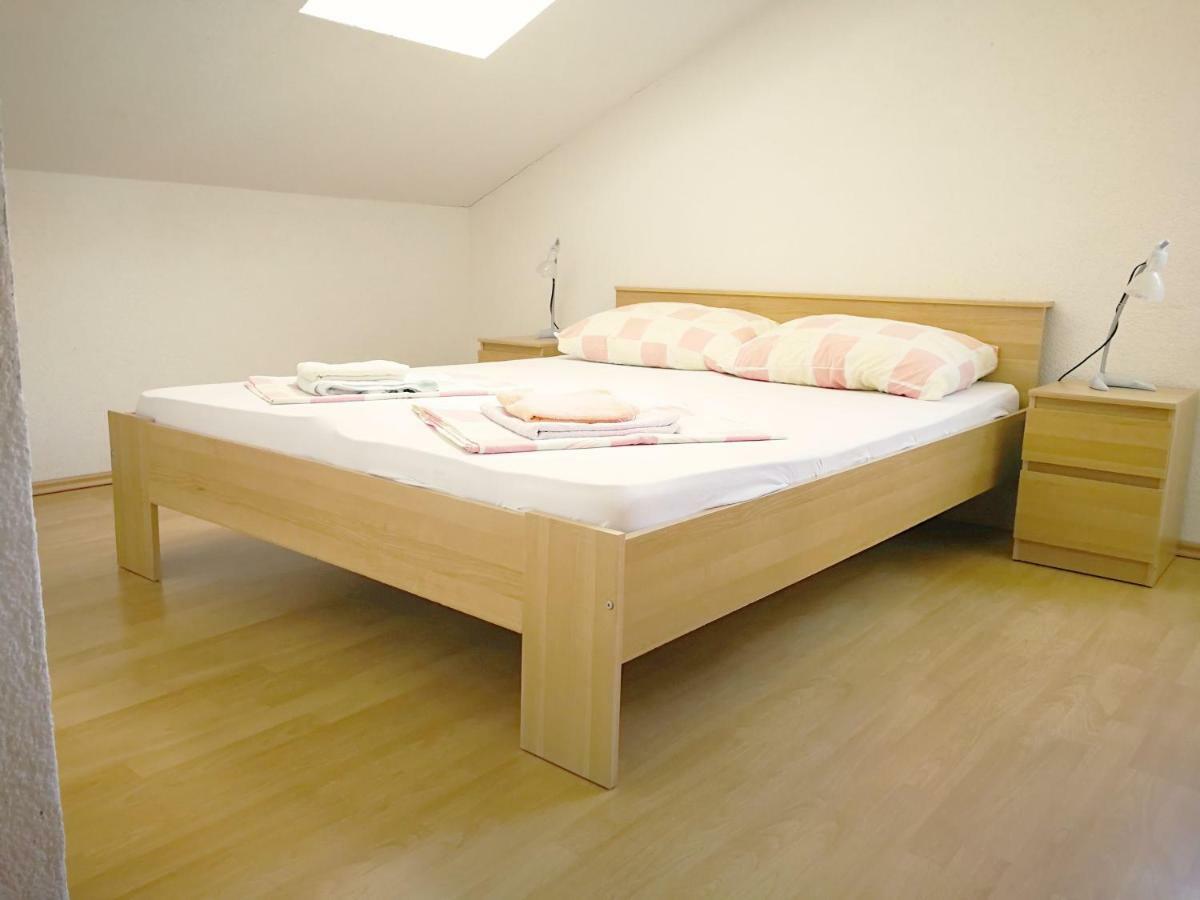 Family Friendly Apartments Island Rab Kampor Exterior foto