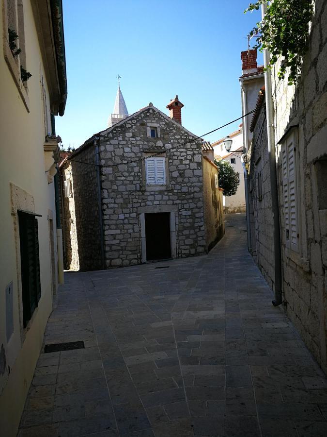 Family Friendly Apartments Island Rab Kampor Exterior foto